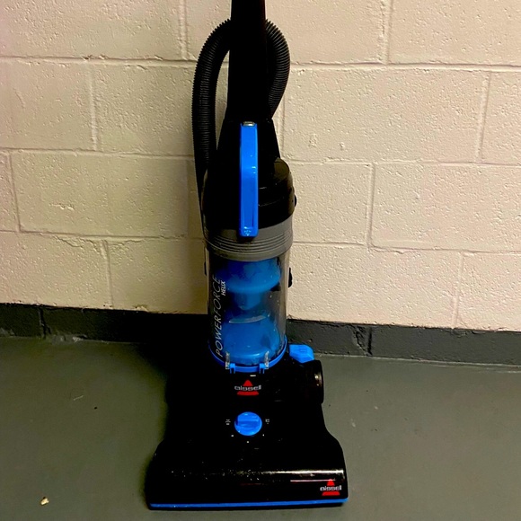 COPY - Vacum cleaner Bisell Helix - Picture 1 of 4